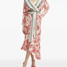 Платье с запахом и цветочным принтом