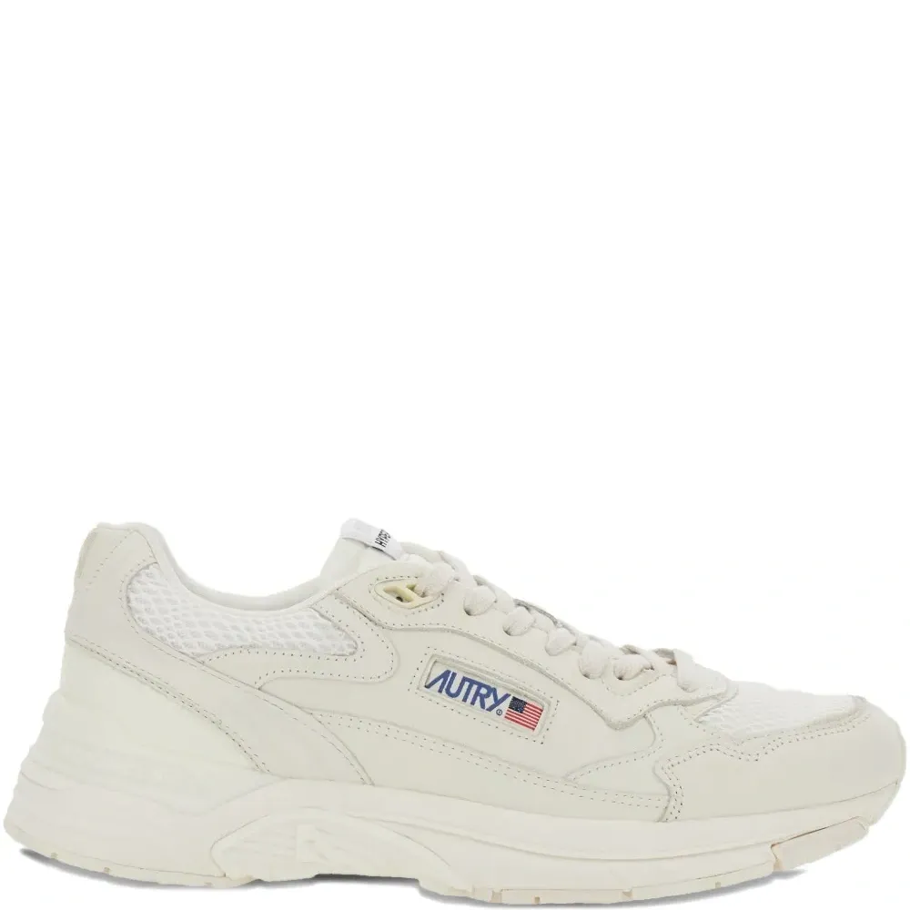 Кроссовки Hyperway с нашивкой-логотипом