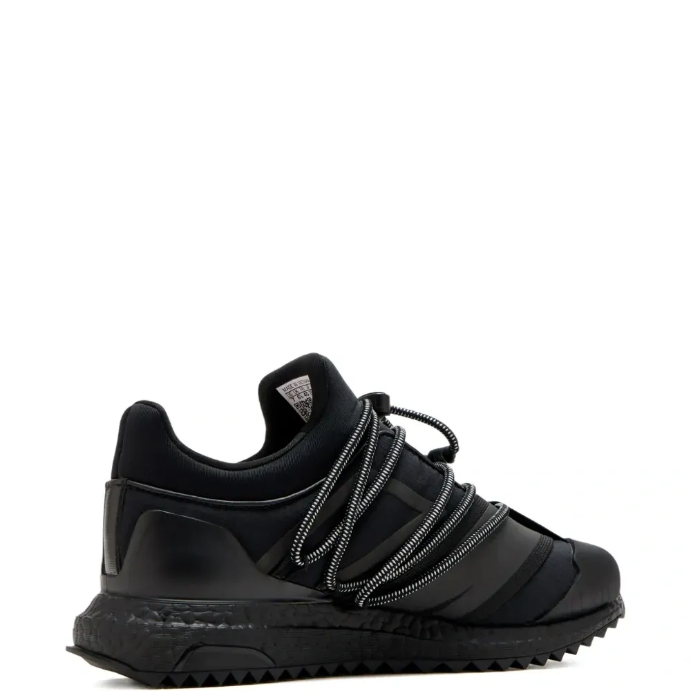 Кроссовки Boot из коллаборации с Moon