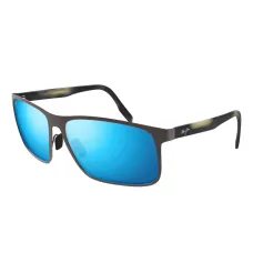 солнцезащитные очки в квадратной оправе