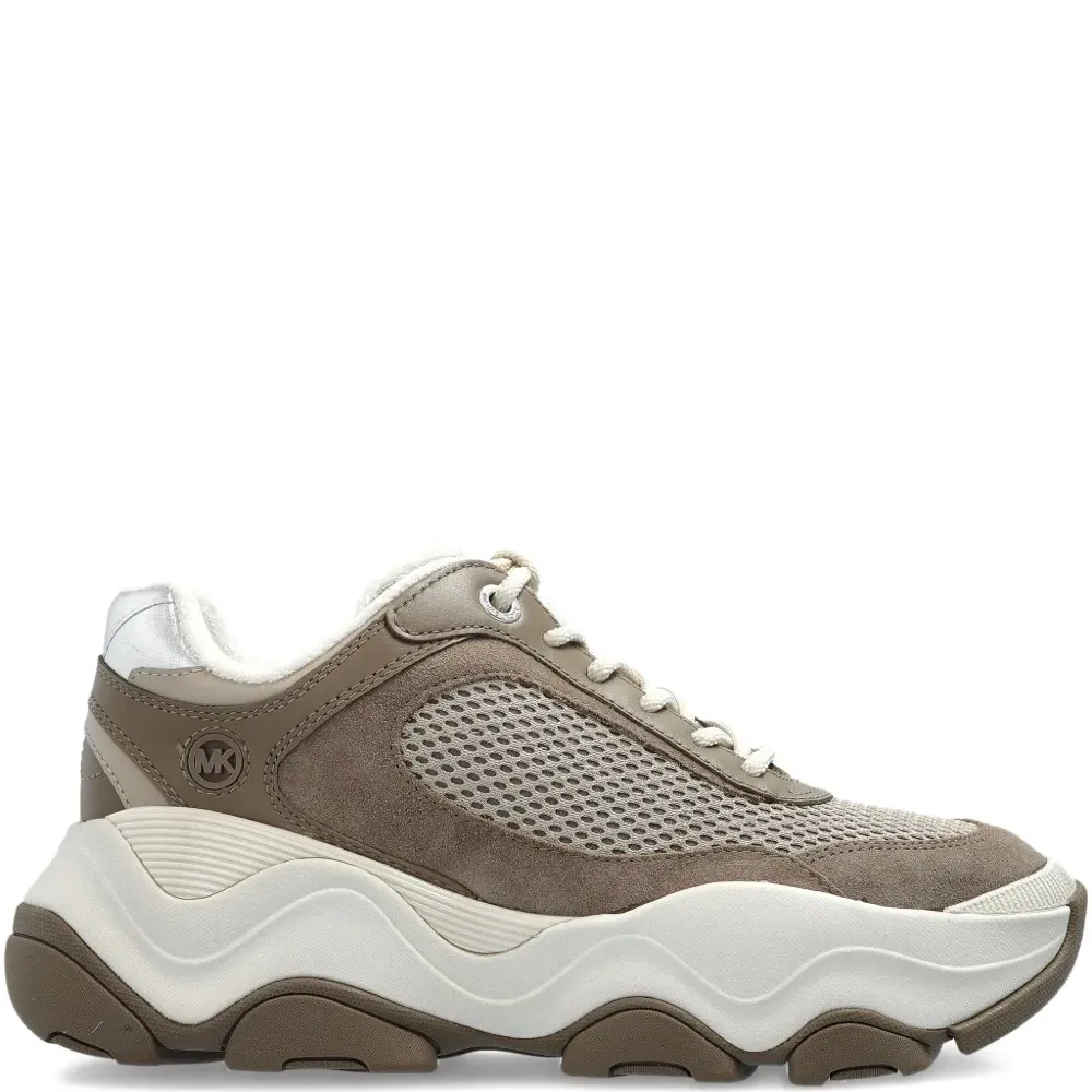 кроссовки с сетчатыми вставками кроссовки с сетчатыми вставками