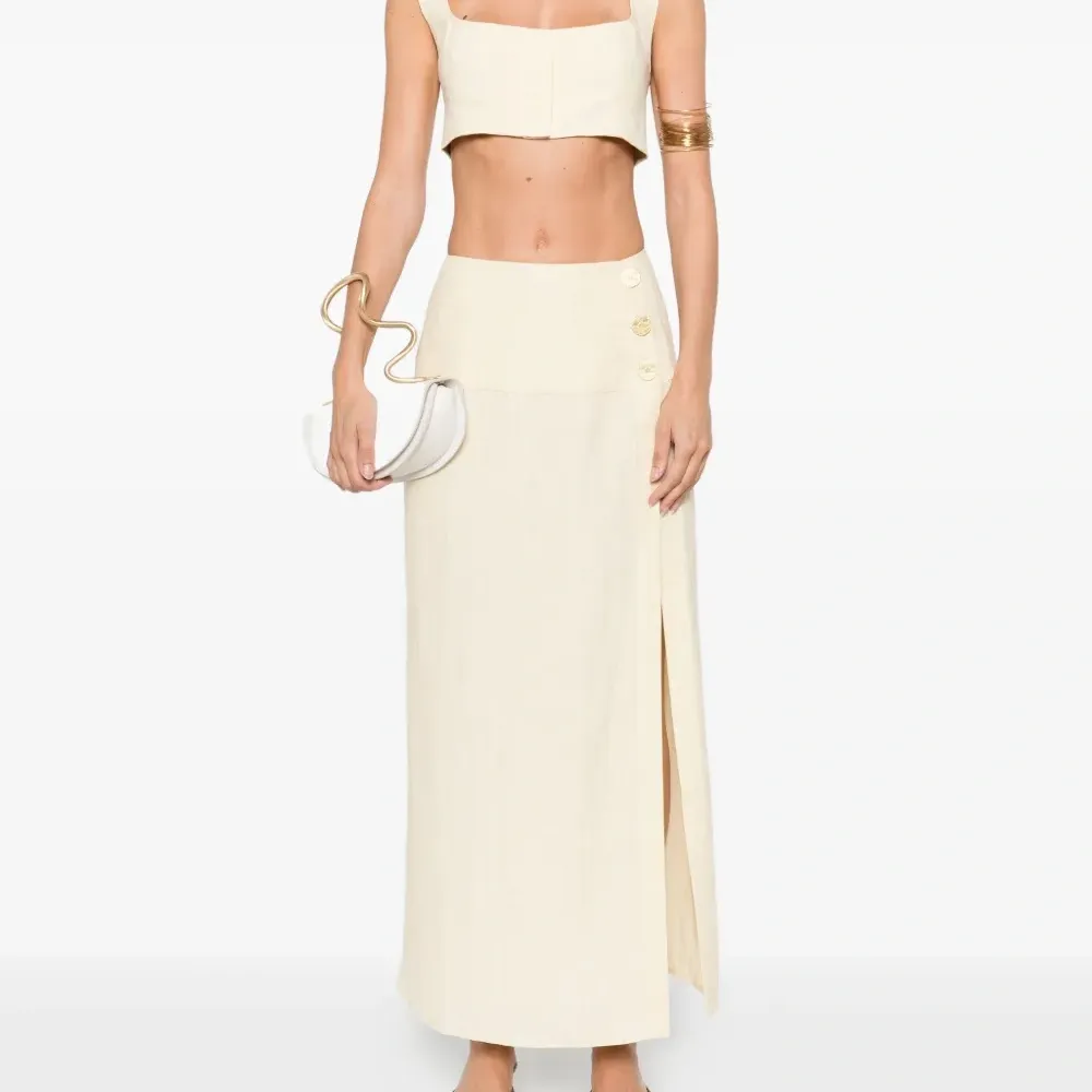 топ с квадратным вырезом топ с квадратным вырезом