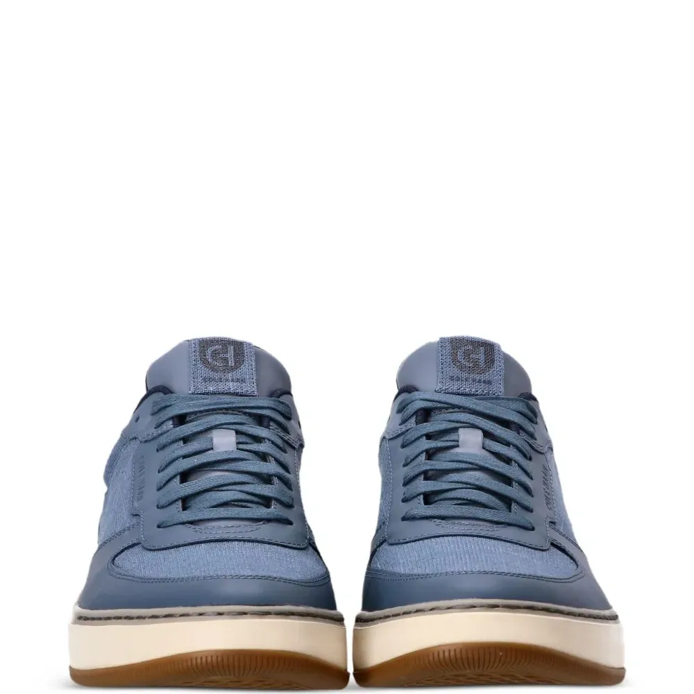 кроссовки со вставками