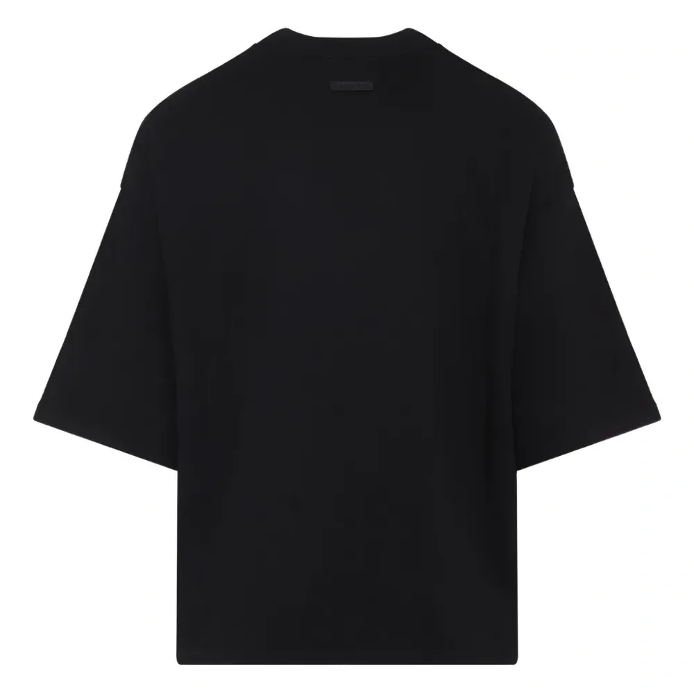 футболка с круглым вырезом