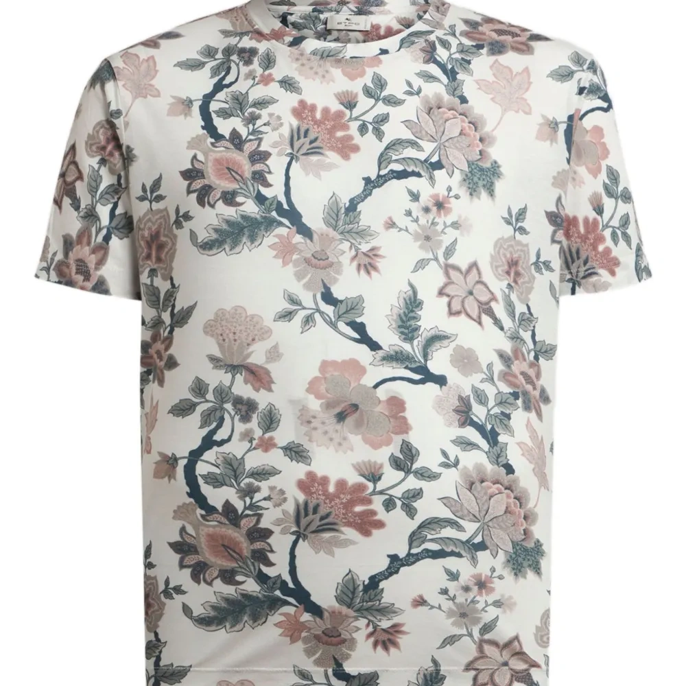 Футболка с цветочным принтом