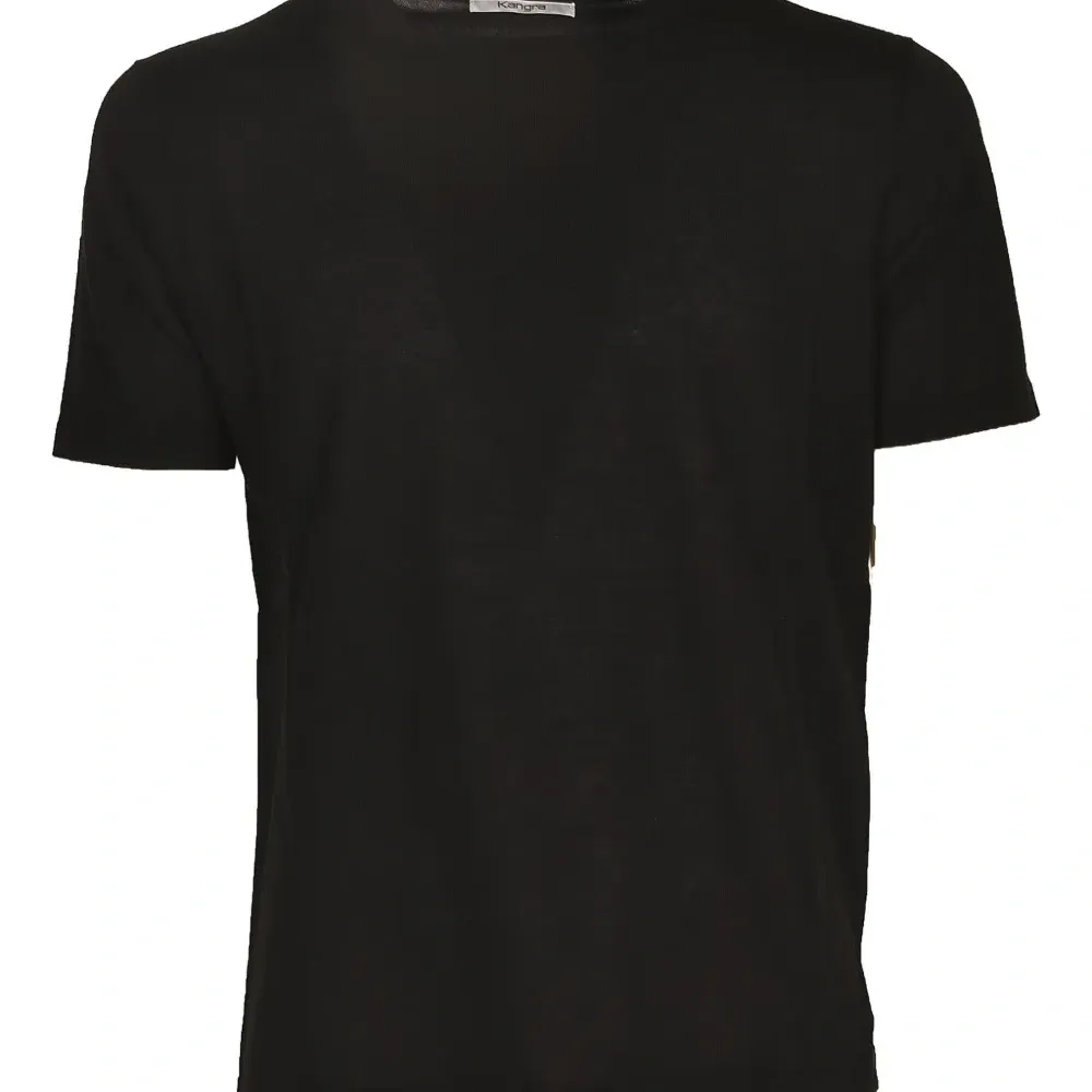 Футболка с круглым вырезом