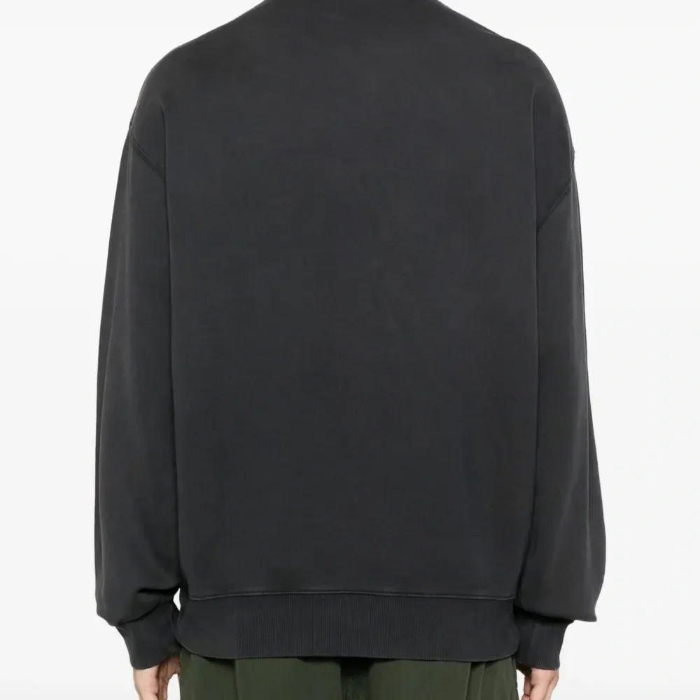 толстовка с круглым вырезом