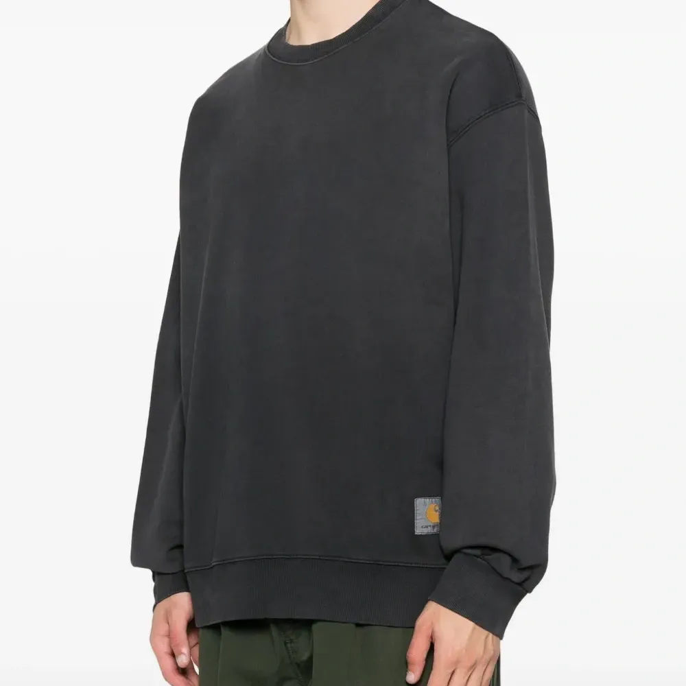 толстовка с круглым вырезом