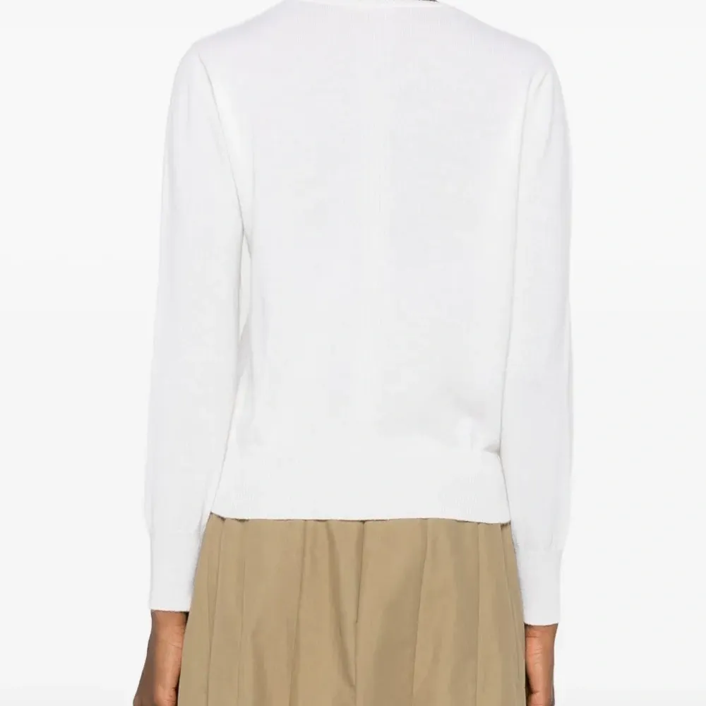 Кардиган на пуговицах