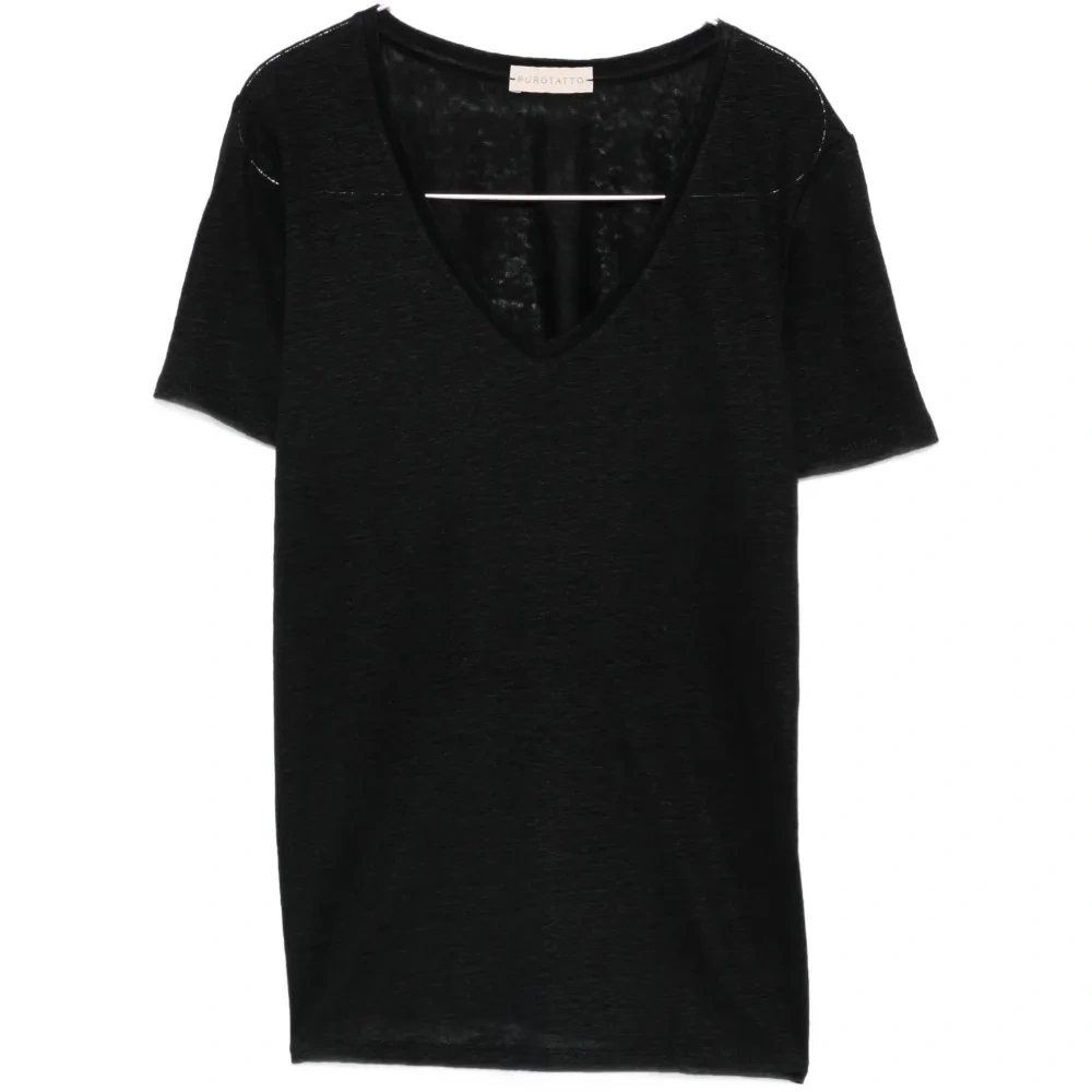 Футболка с V-образным вырезом