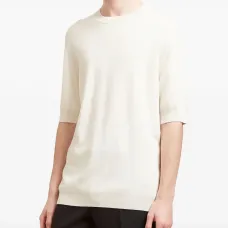 Футболка с круглым вырезом и короткими рукавами