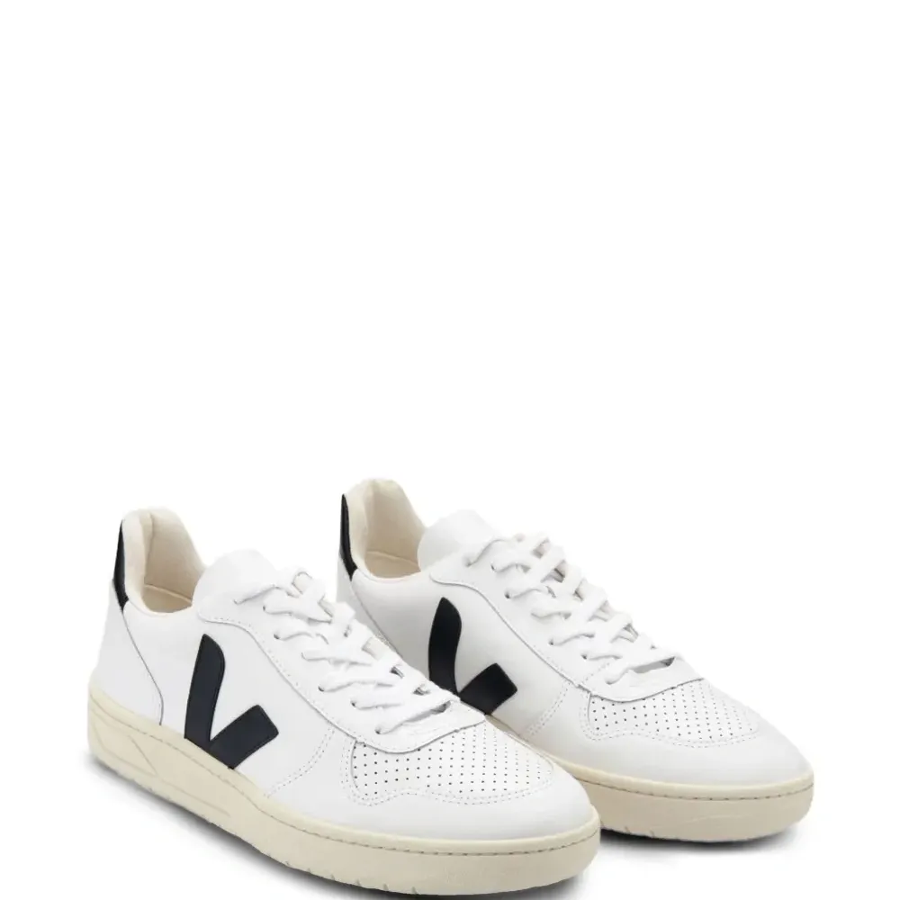 Кроссовки V-10 с логотипом Кроссовки V-10 с логотипом