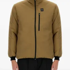 Куртка с нашивкой-логотипом