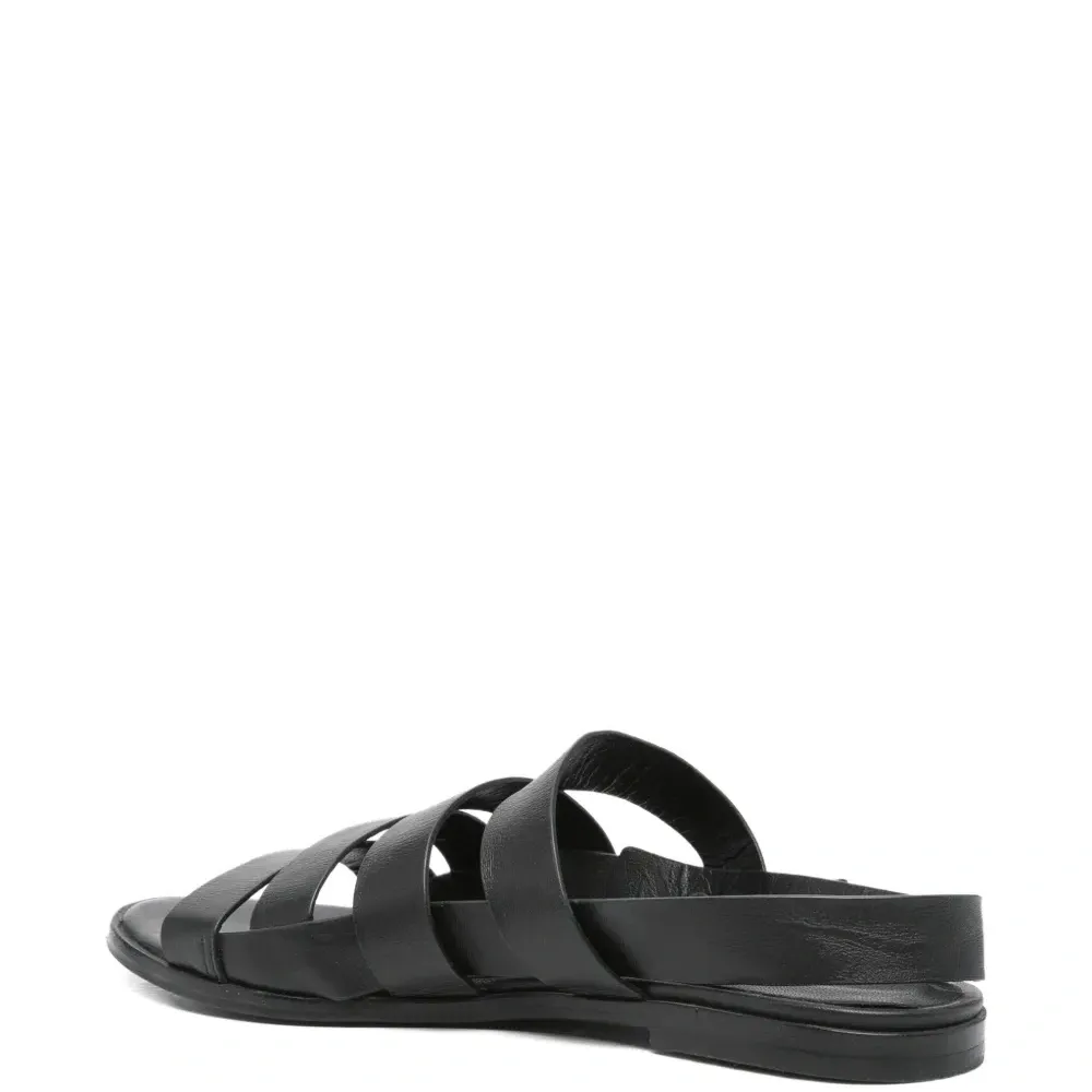 сандалии с ремешком на пятке