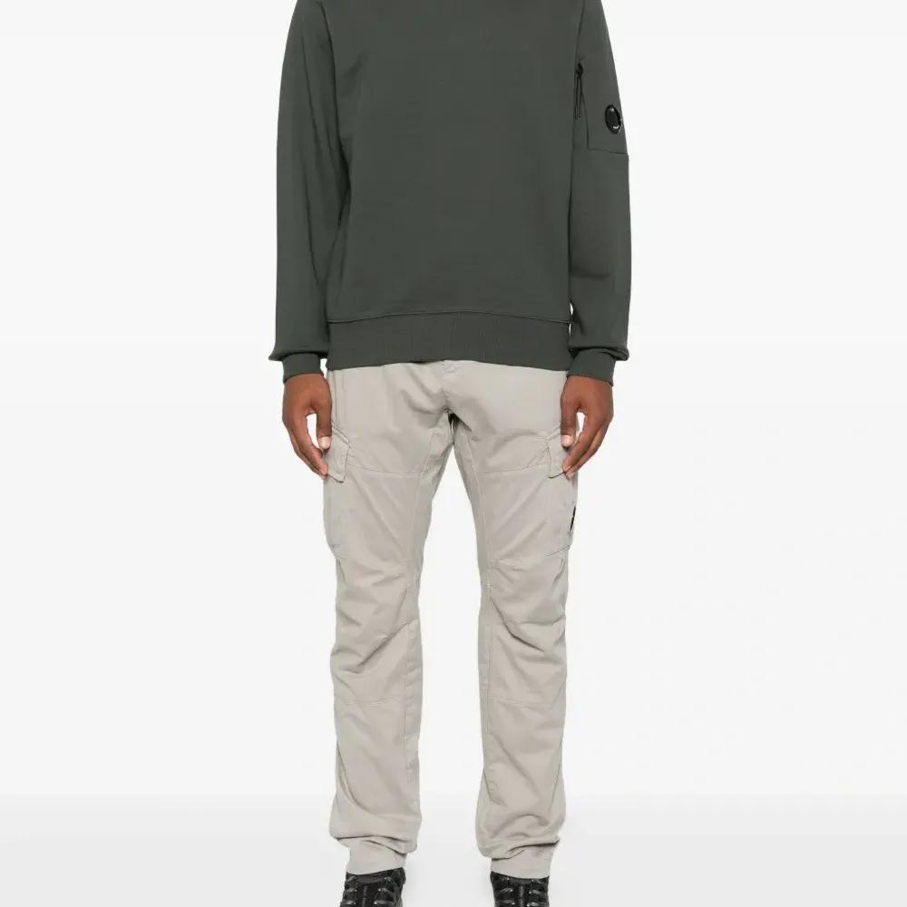 толстовка с декором Lens