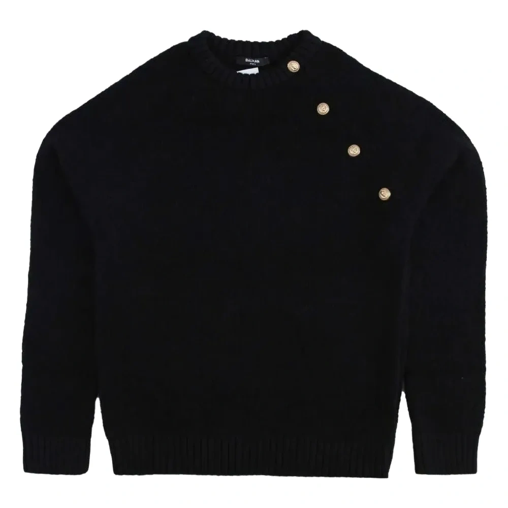 Свитер с пуговицами