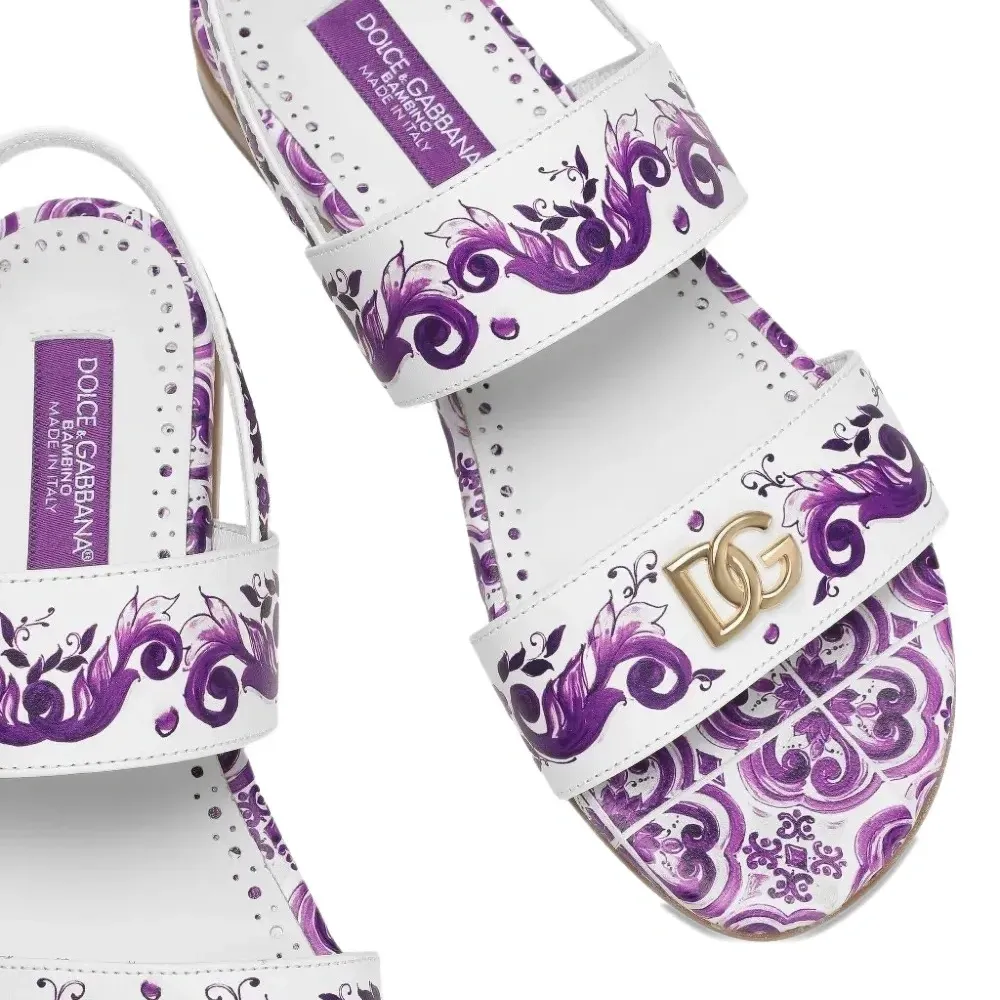 Босоножки с логотипом Босоножки с логотипом