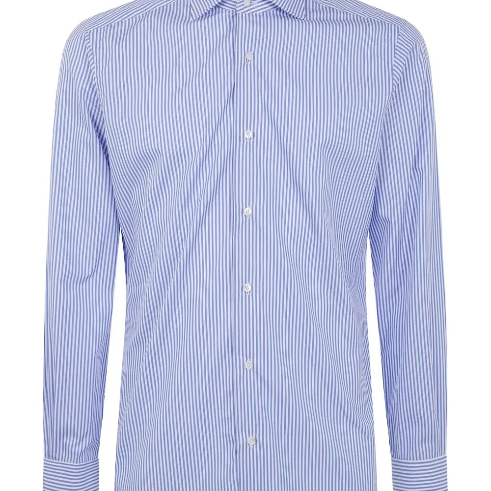 полосатая рубашка с длинными рукавами