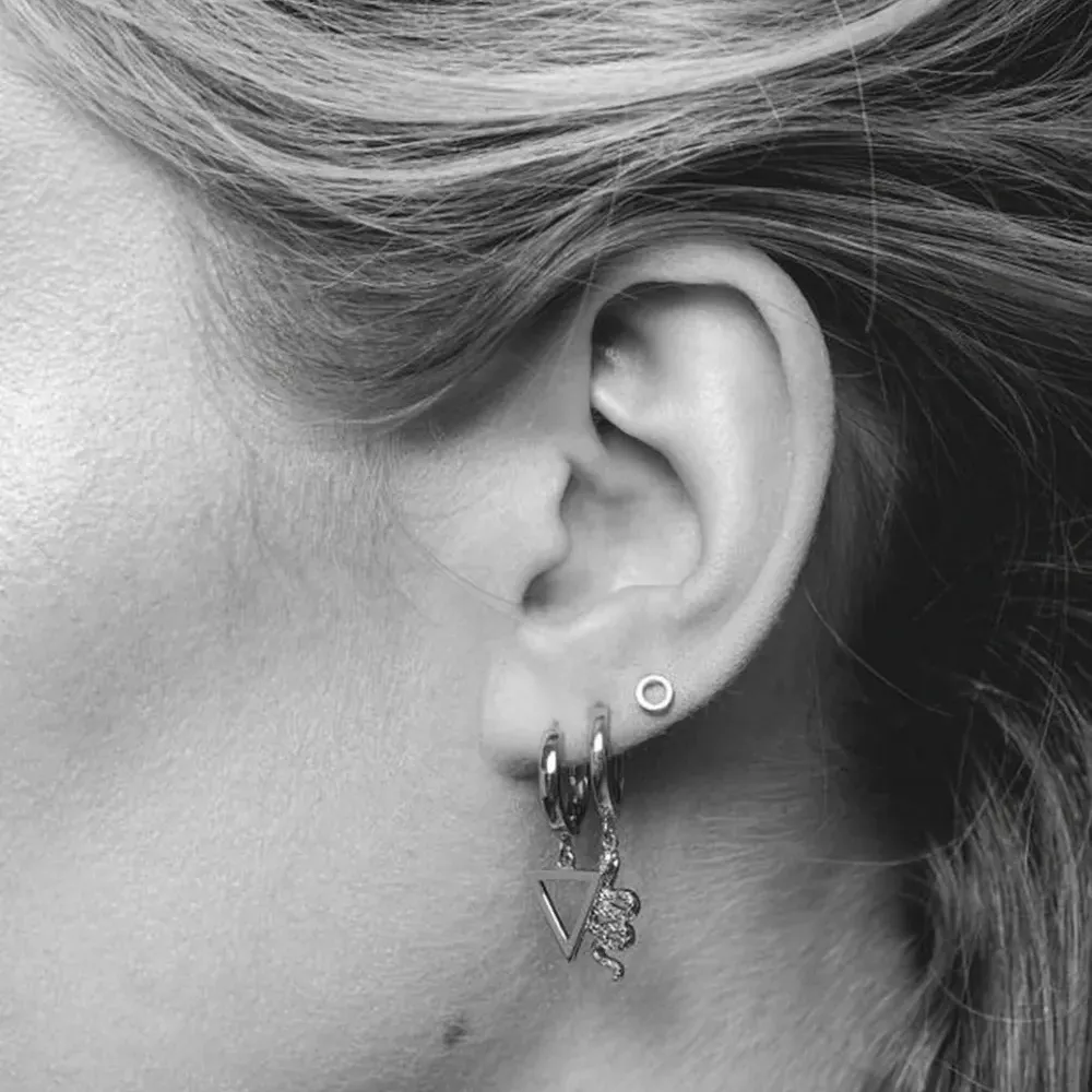 Треугольные серьги-кольца