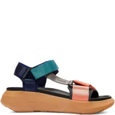 Сандалии на платформе с ремешками Сандалии на платформе с ремешками