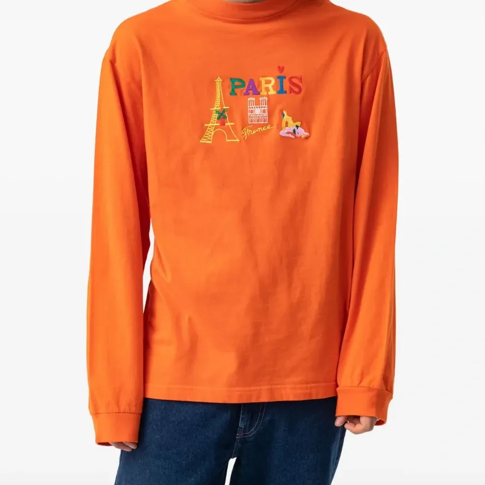 Футболка Kisses From Paris с вышивкой