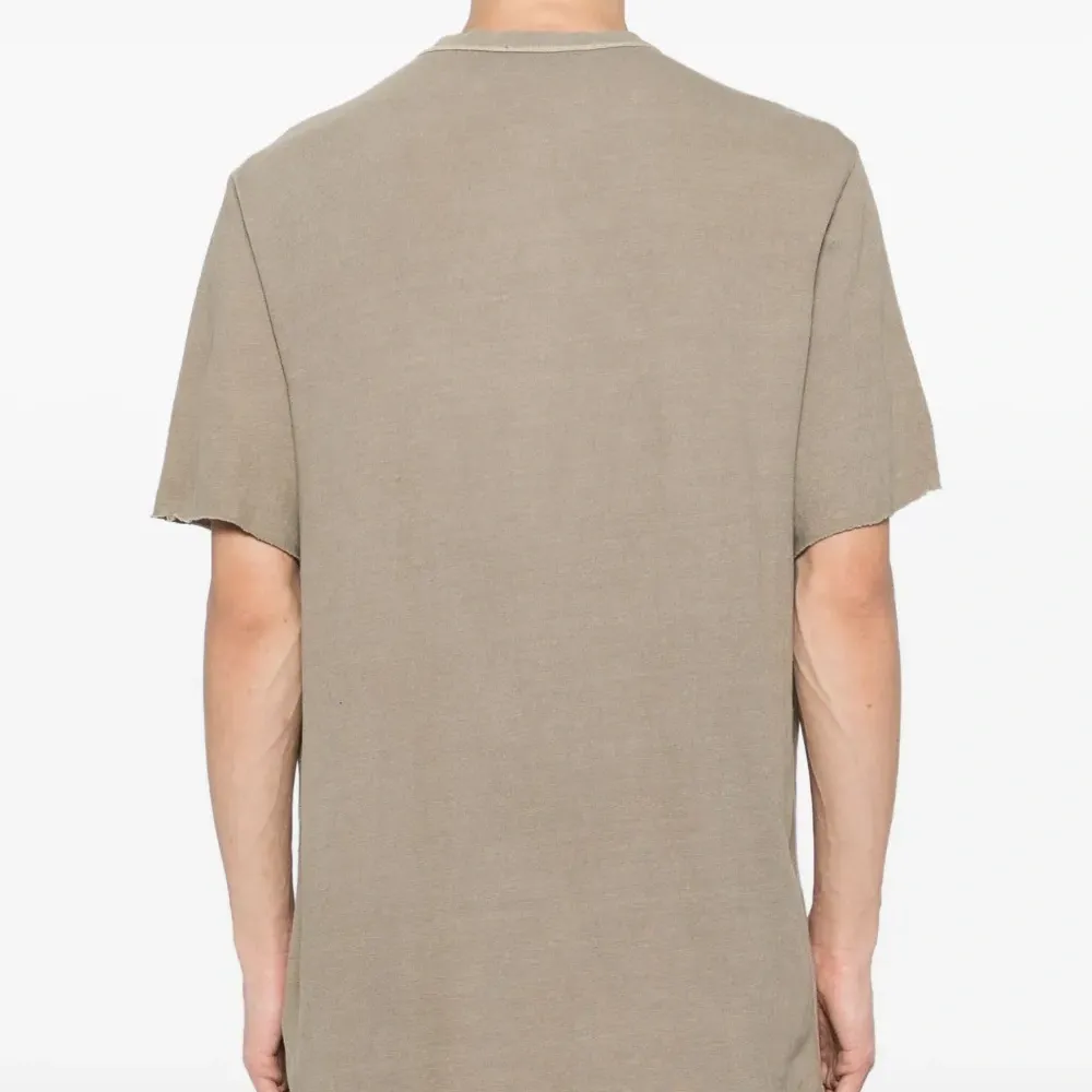 футболка с короткими рукавами