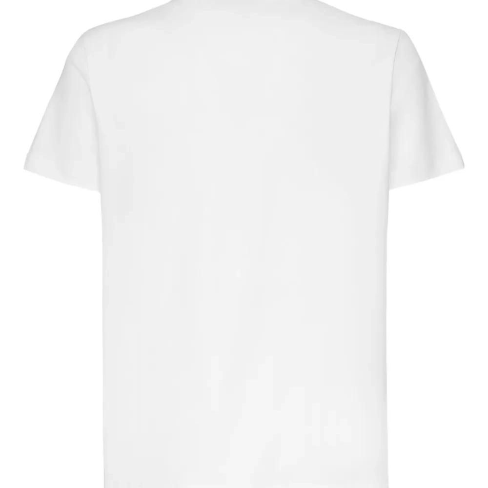 футболка с карманом и логотипом