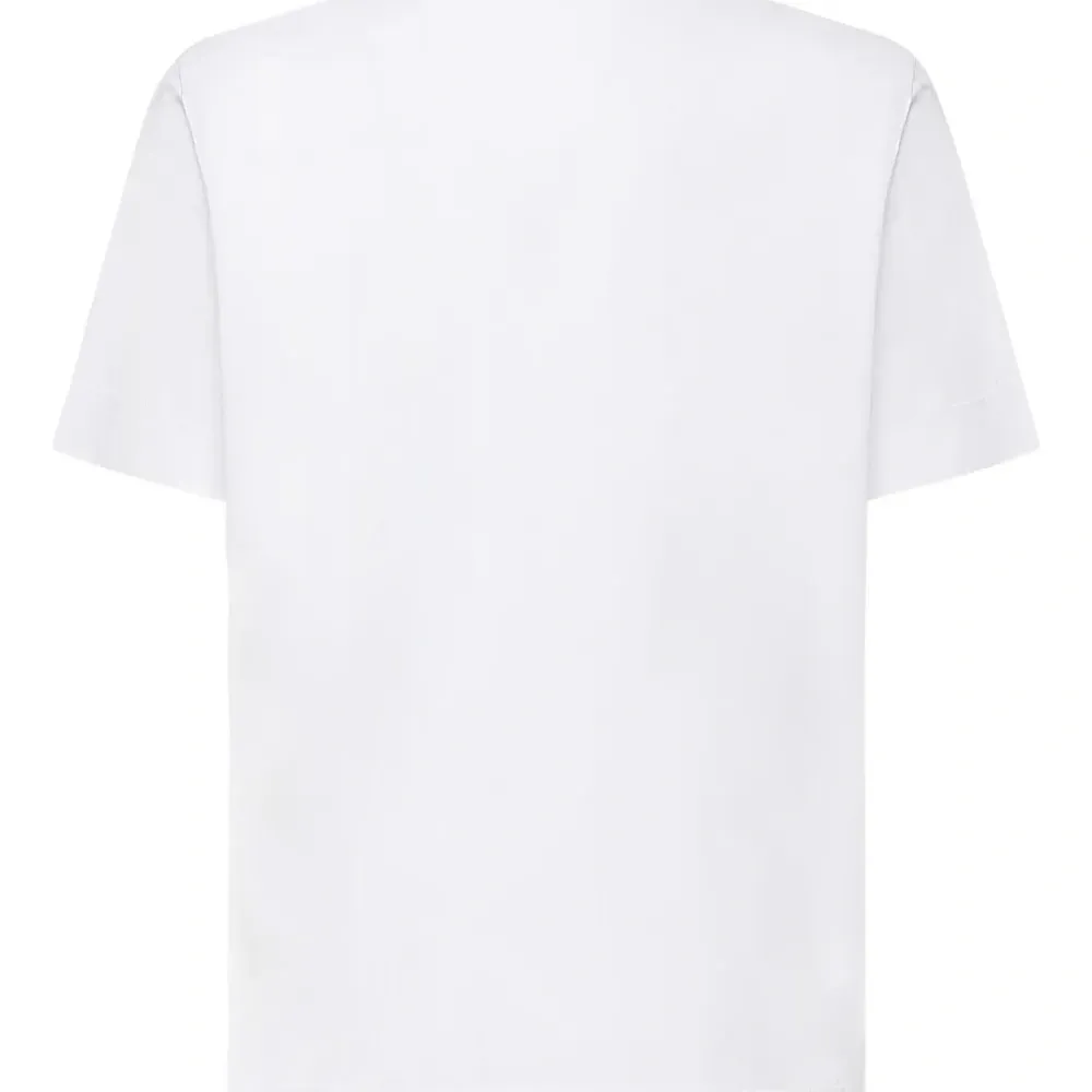 футболка с круглым вырезом