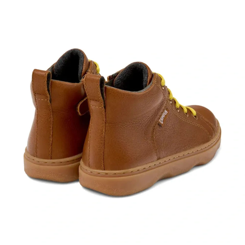 Ботинки на шнуровке