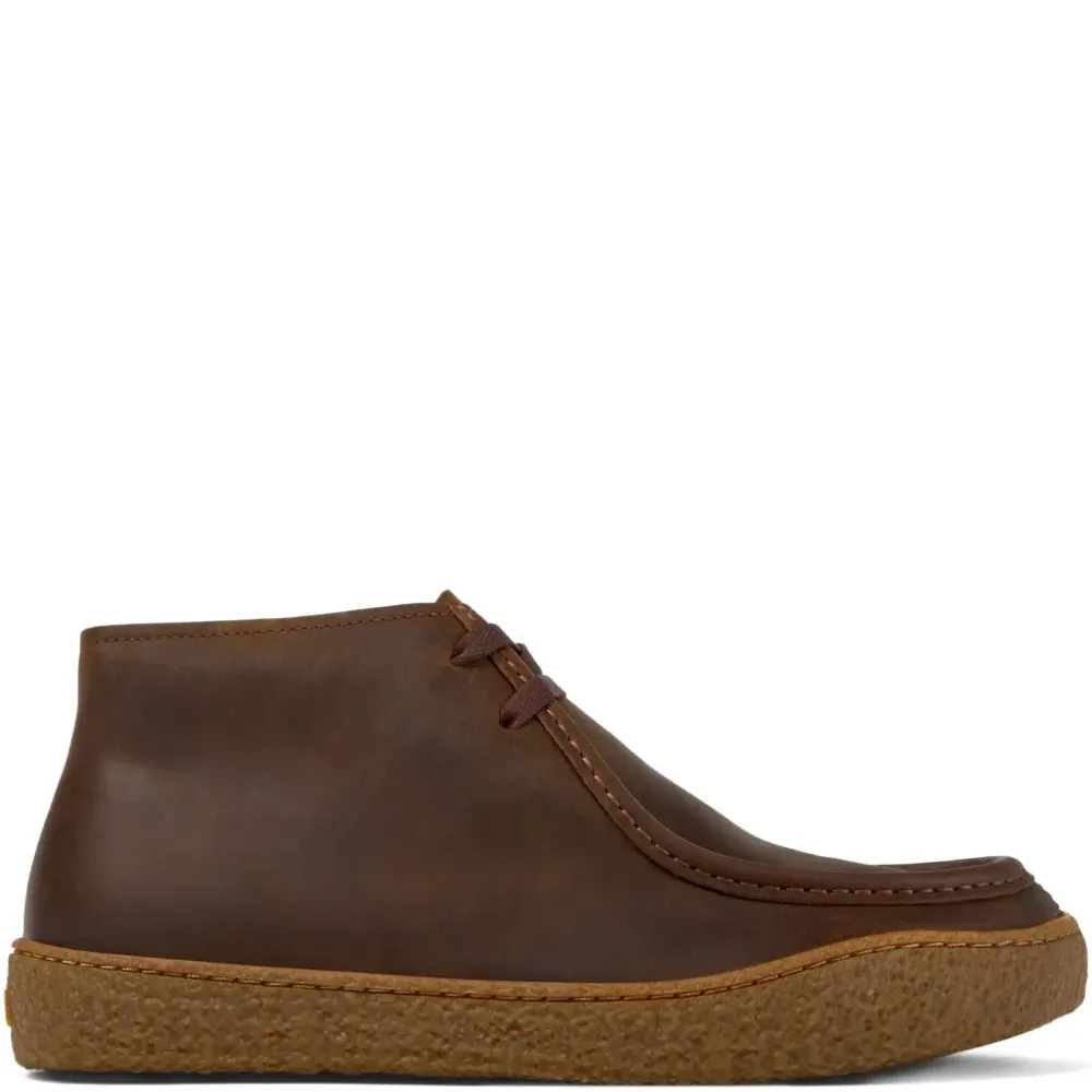 Ботинки на шнуровке