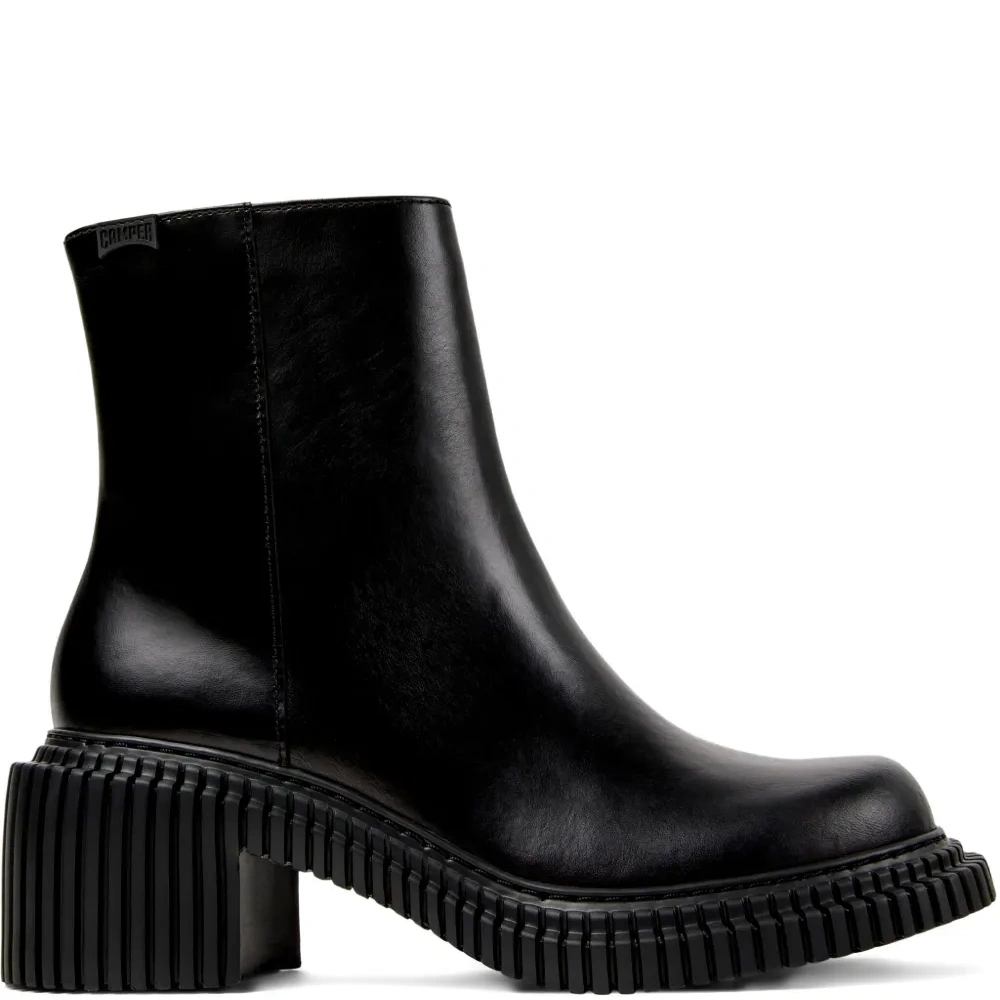 Ботинки Pix London 70 на рифленой подошве Ботинки Pix London 70 на рифленой подошве