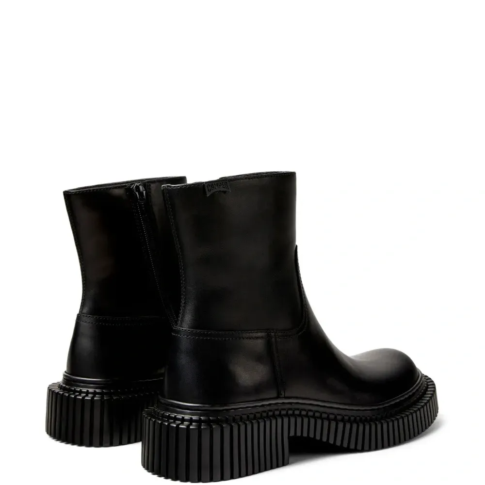 Ботинки на молнии