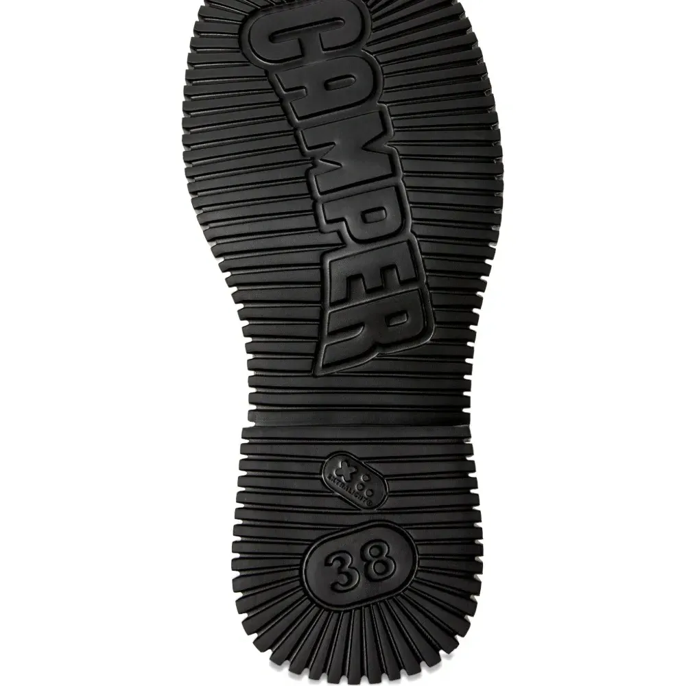 Ботинки на молнии