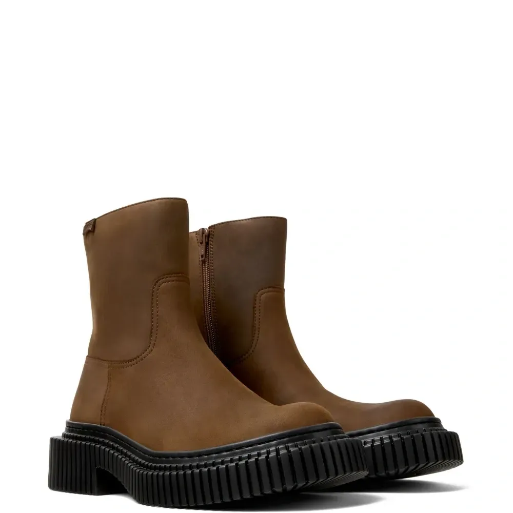 Ботинки на молнии