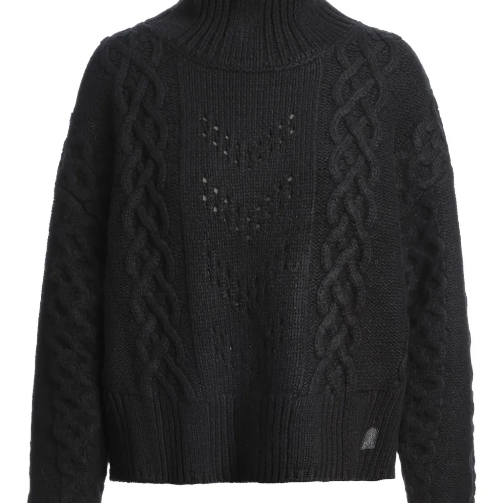 Свитер фактурной вязки с высоким воротником Свитер фактурной вязки с высоким воротником