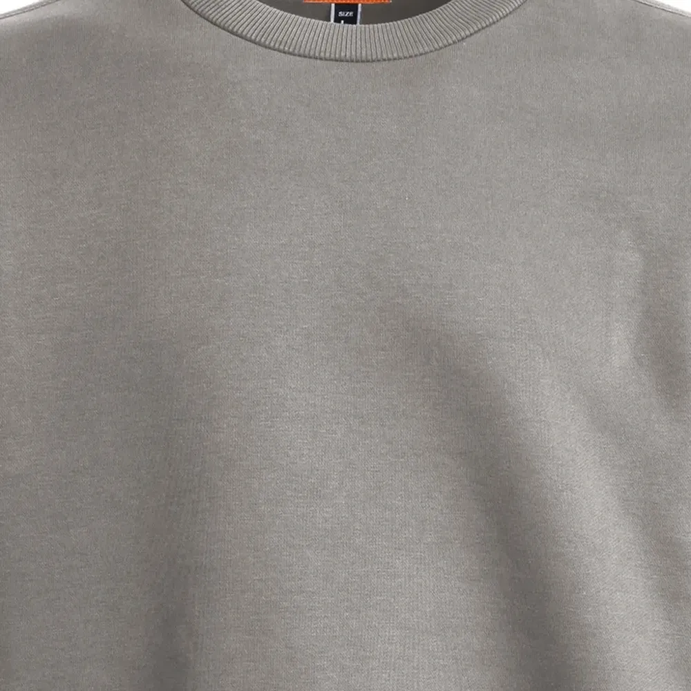 Толстовка с круглым вырезом