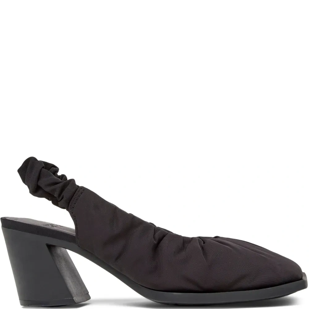 Туфли Karole 73 с ремешком на пятке