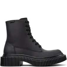 Массивные ботинки Berlin на шнуровке