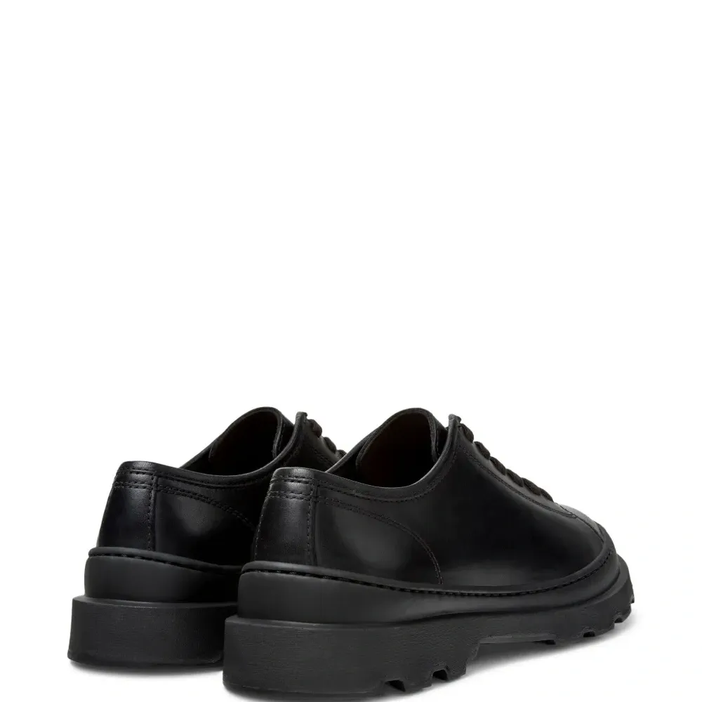 Туфли на шнуровке