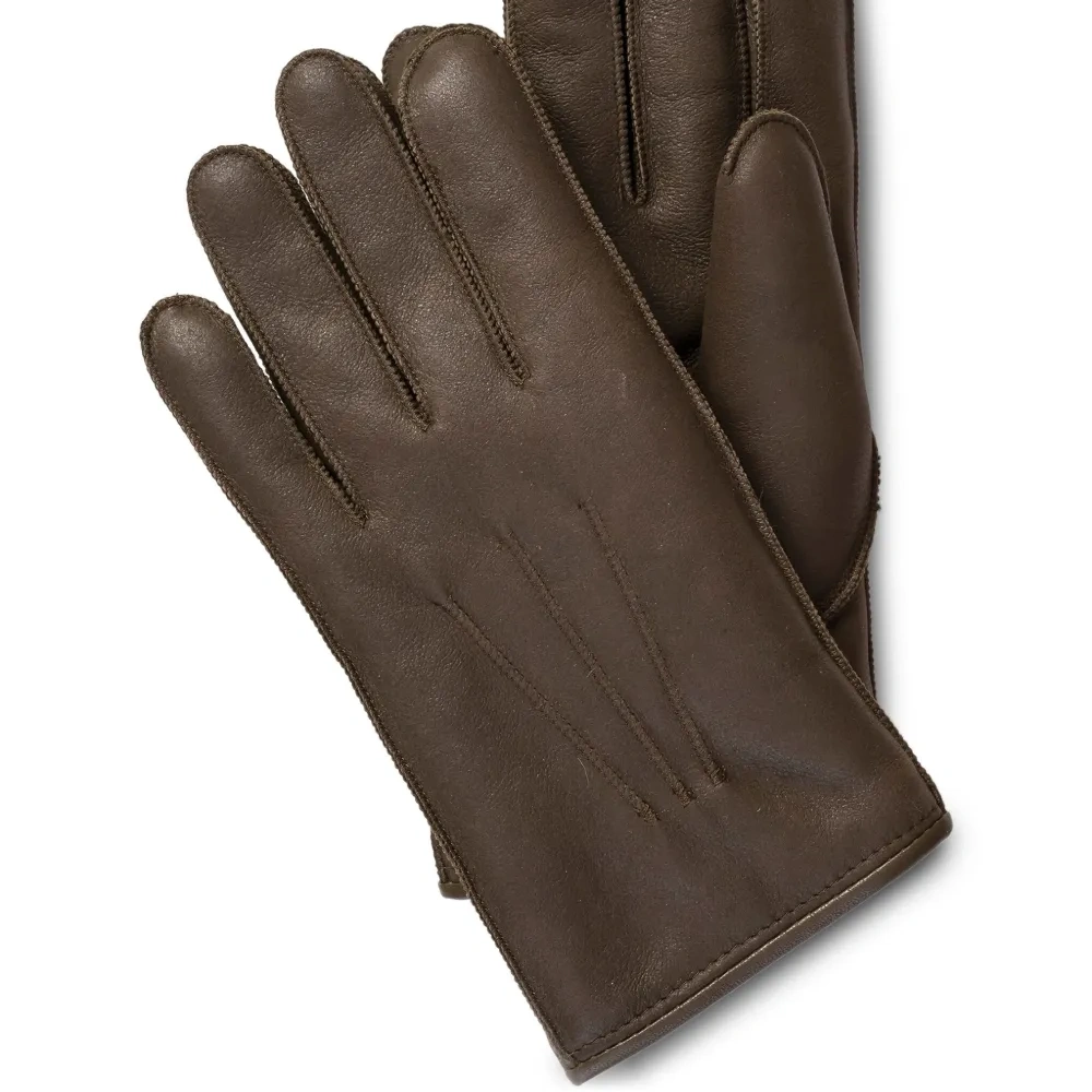 Кожаные перчатки