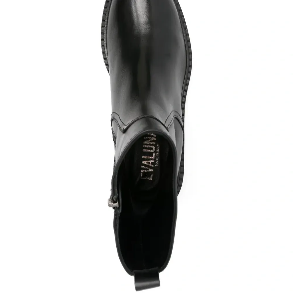 Ботинки на молнии