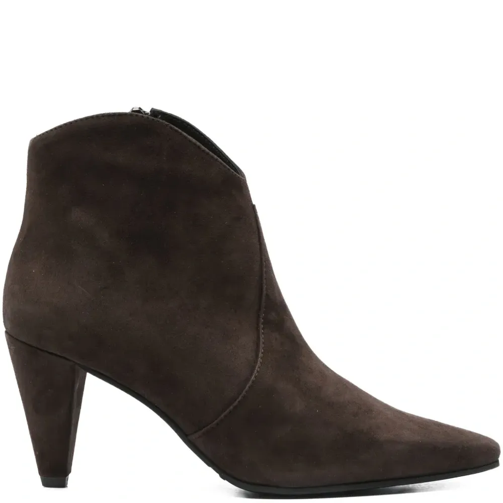 Ботильоны с заостренным носком Ботильоны с заостренным носком