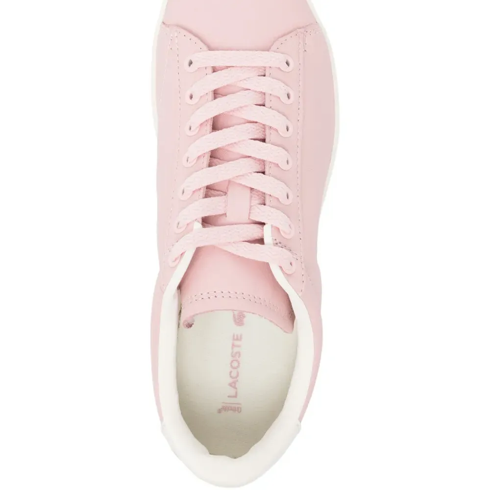 Кроссовки на шнуровке