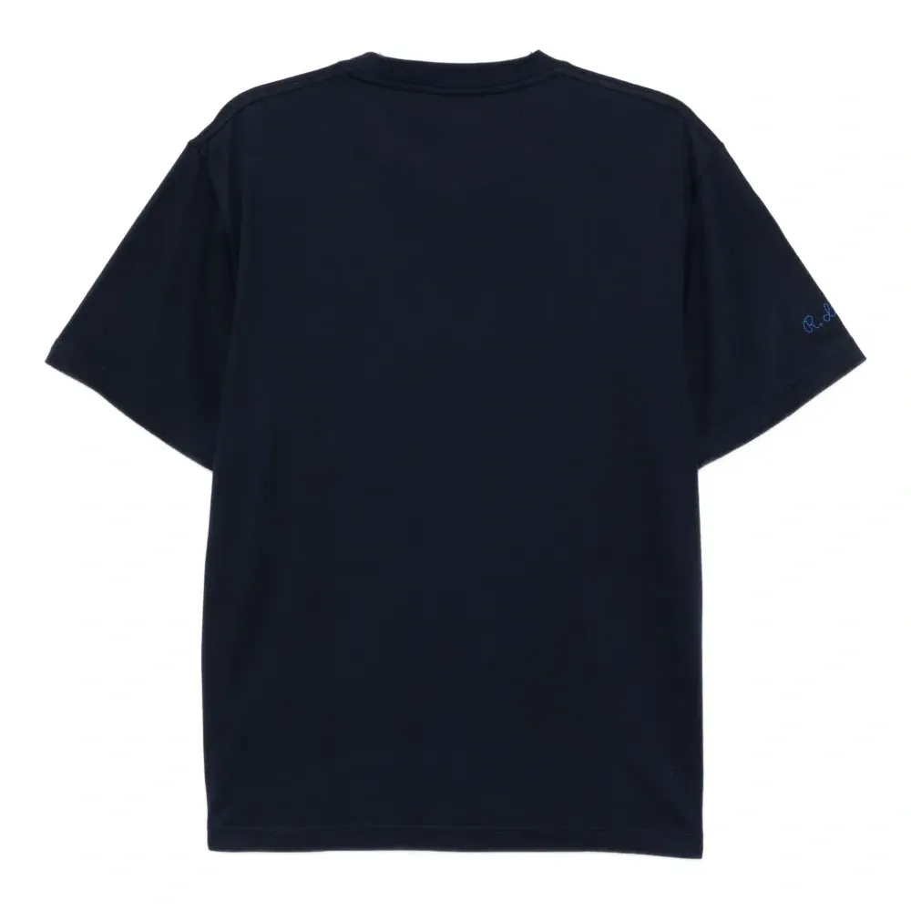 Футболка с вышитым логотипом