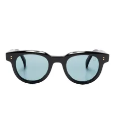 солнцезащитные очки в круглой оправе