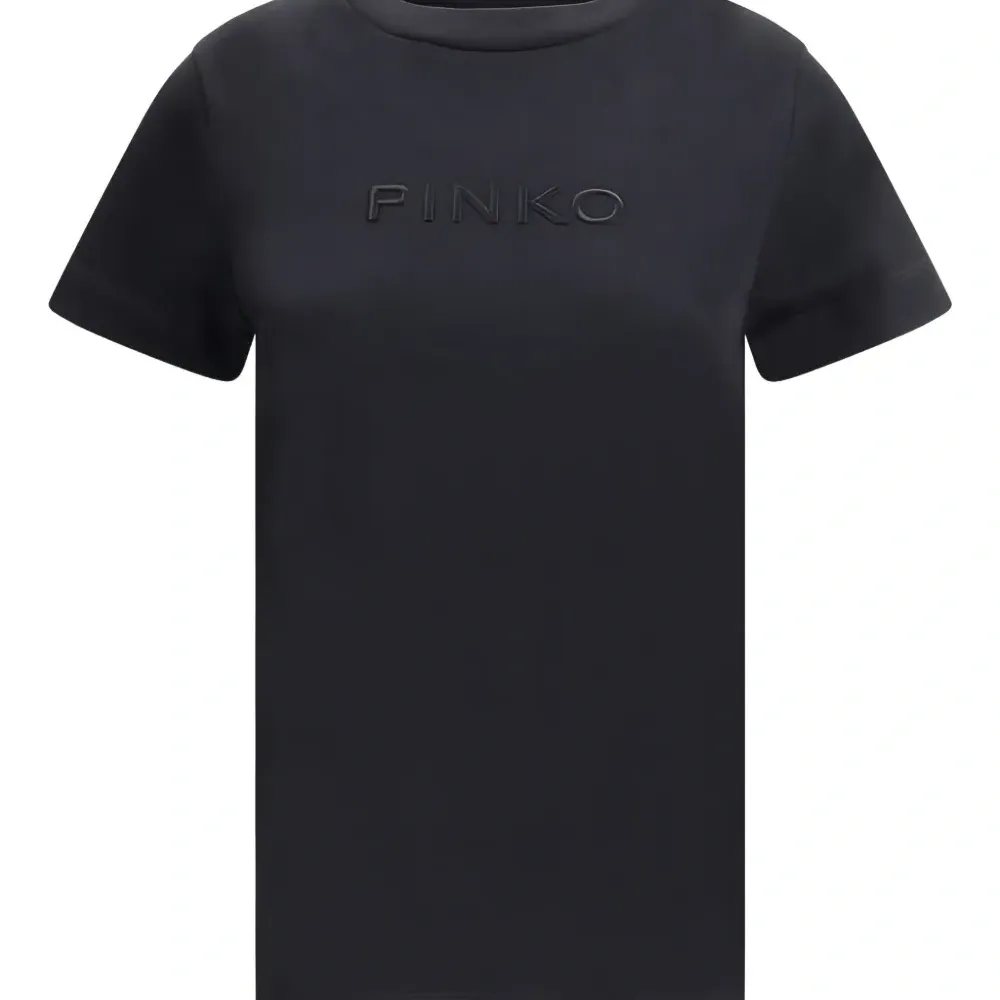 футболка с логотипом