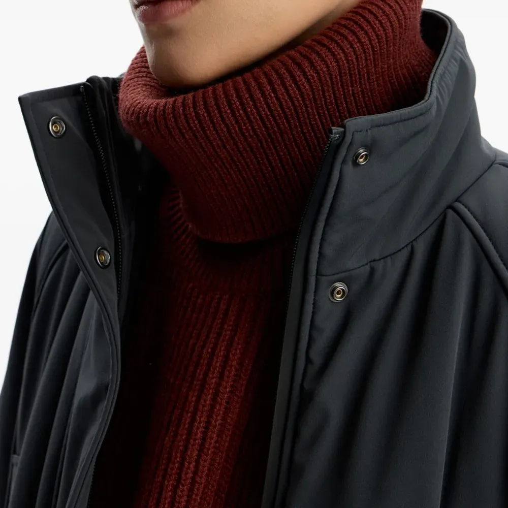 бейсболка с контрастной отделкой