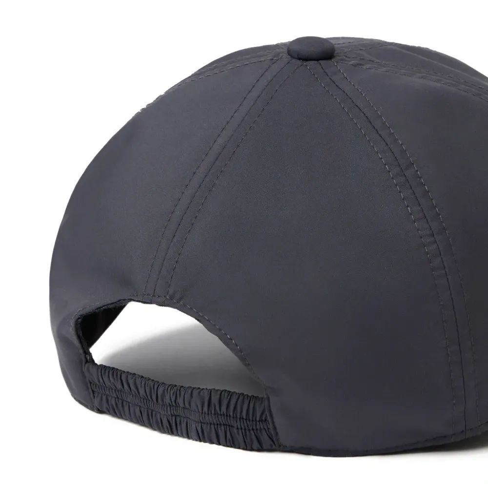 бейсболка с контрастной отделкой