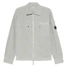 Рубашка на молнии с накладными карманами