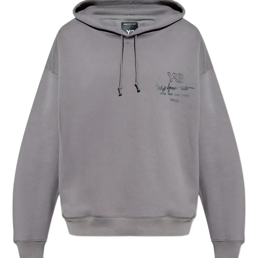 худи с логотипом